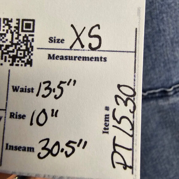 Hue High Rise Denim Flare Legging Raw Hem Jeans Size XS - Picture 8 of 8